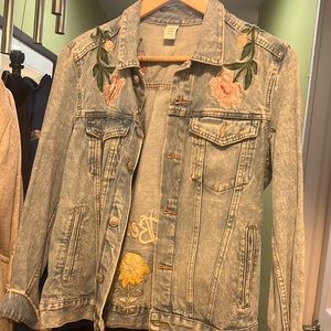 Embroidered denim jacket